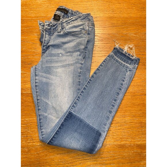 Vintage Skinny Low Rise Distressed Light Wash Denim Jeans Size 0 - Picture 4 of 4